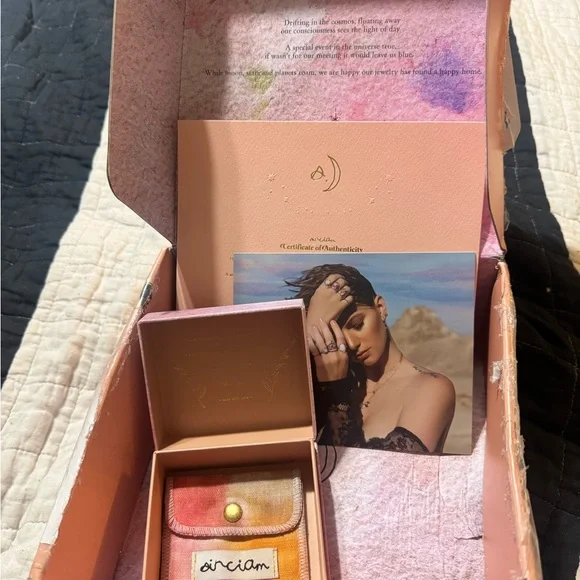 🚫SOLD🚫SIRCIAM STARDUST OPAL RING - Picture 11 of 13